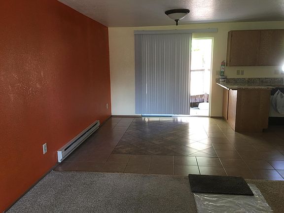 open living room/dinning/ and kitchen concept. with nice back private patio .