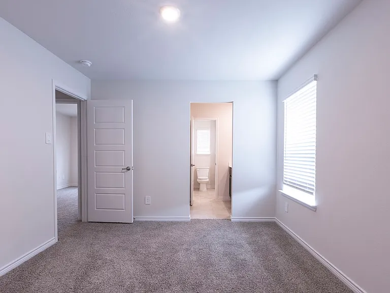 1309 Crookpost Dr — Photo 20