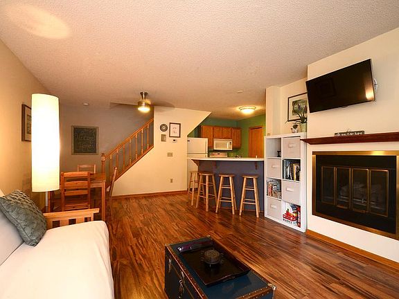 4th image of 10015 Russell Ave N APT 4