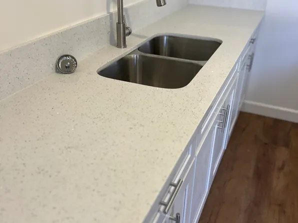 581 E Pleasant St APT 5, Long Beach, CA 90805