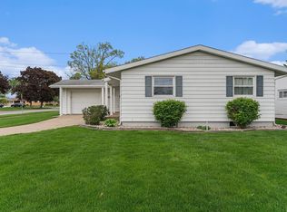 2605 Edison Rd, South Bend, IN 46615