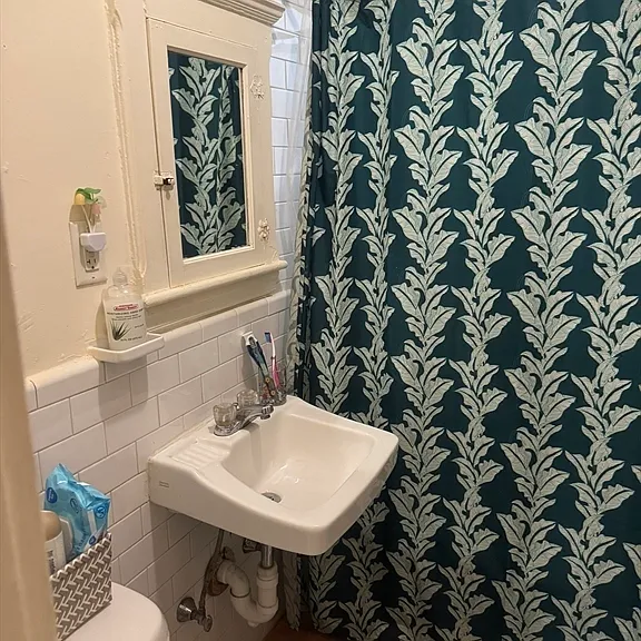 330 Salem St #5 — Photo 11