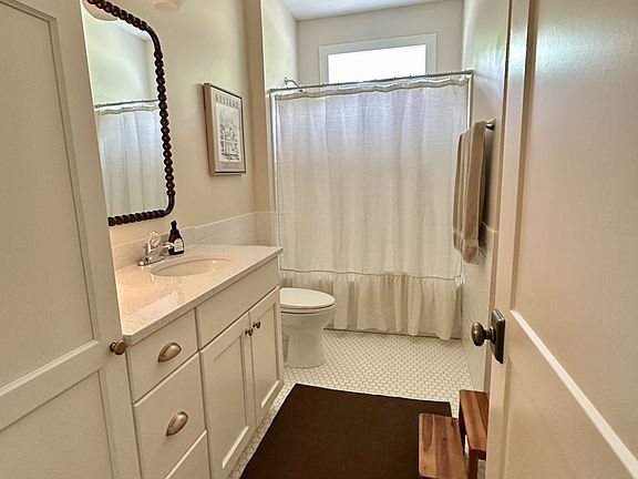 5th image of 3364 Foster Chapel Rd