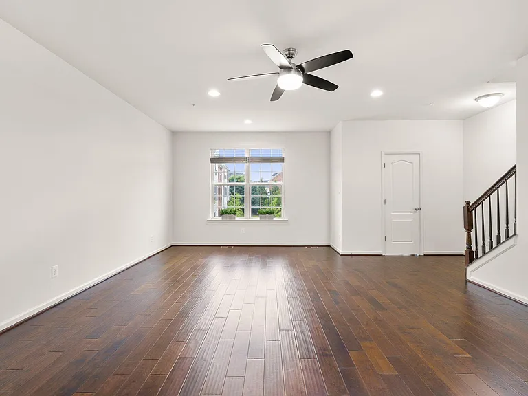 7732 Rearden Ct — Photo 20