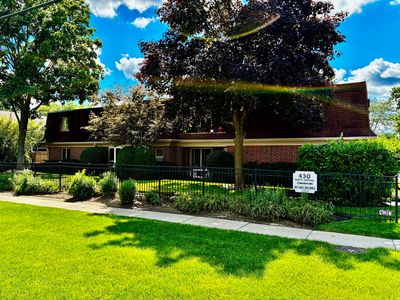 430 N Central Ave APT 1D, Highwood, IL, 60040