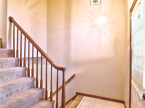 4th image of 9642 Sage Meadow Ct