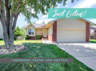 1711 E Summerwood St, Goddard, KS 67052