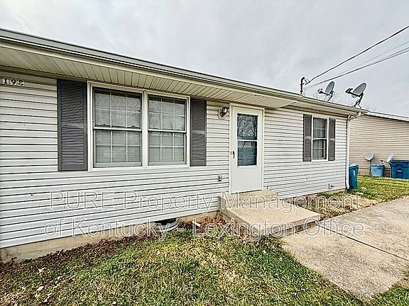 2nd image of 198 Daisy St #B