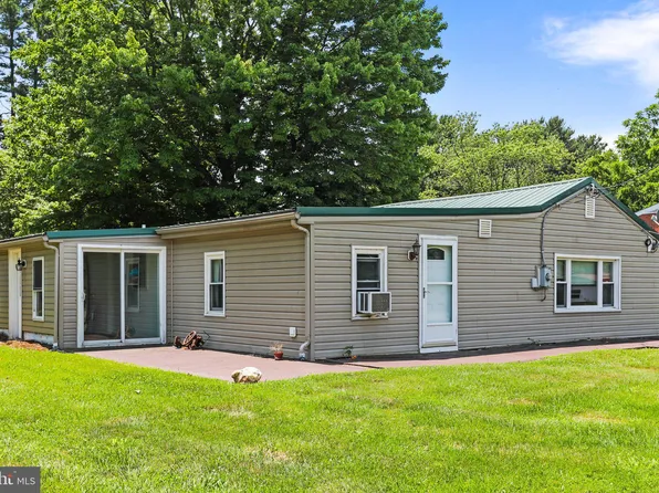 22607 Cavetown Church Rd, Cavetown, MD 21720