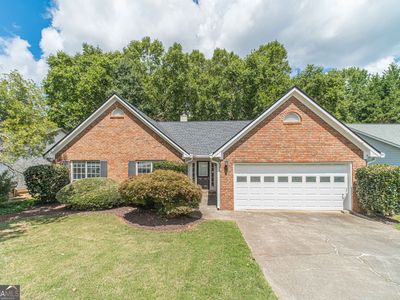 670 Paris Dr, Lawrenceville, GA, 30043