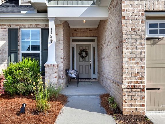 5th image of 116 Como Drive