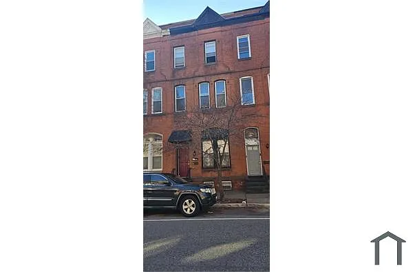 Building Photo - 2030 McCulloh St #1