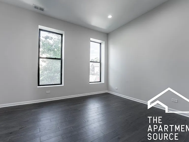 2701 W Thomas St #3 — Photo 15
