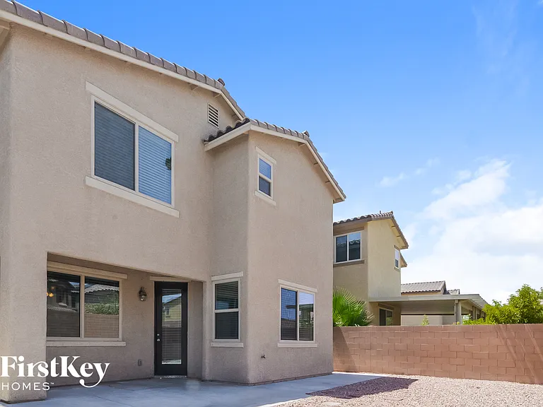 5439 Funks Grove Ln — Photo 14