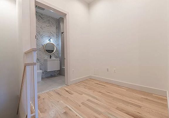 2nd image of 1257 Bedford Ave