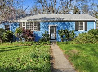 15 Grove St, Auburn, MA 01501