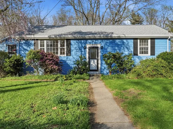 15 Grove St, Auburn, MA 01501