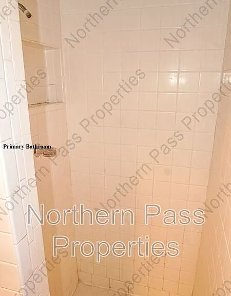 244 Mardi Gras Dr — Photo 23