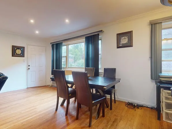 150-20 Jewel Avenue image 11 of 26