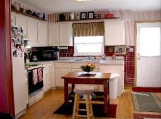 787 N Willow Rd, Elmhurst, IL 60126