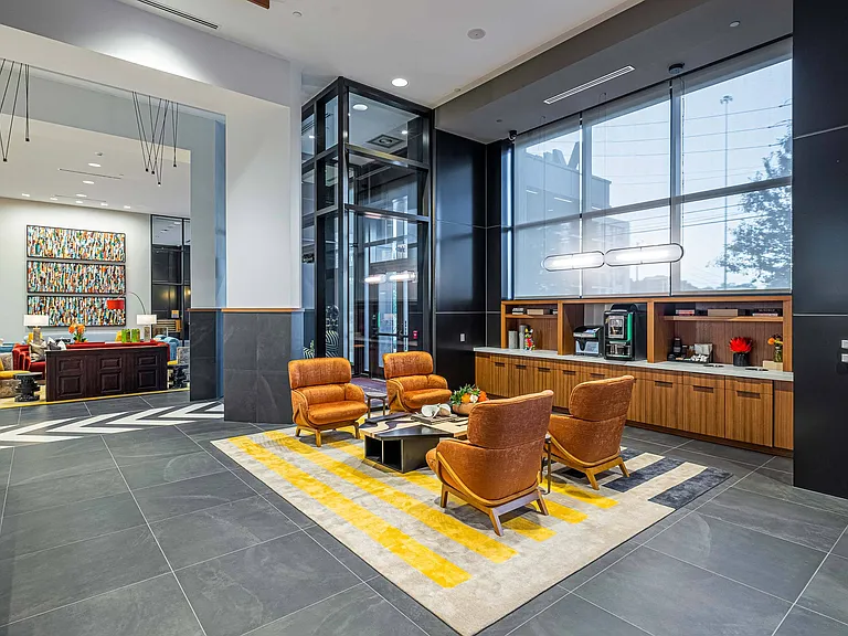 Mira at Midtown Union — Photo 13
