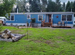 959 Glide Loop Dr, Glide, OR 97443