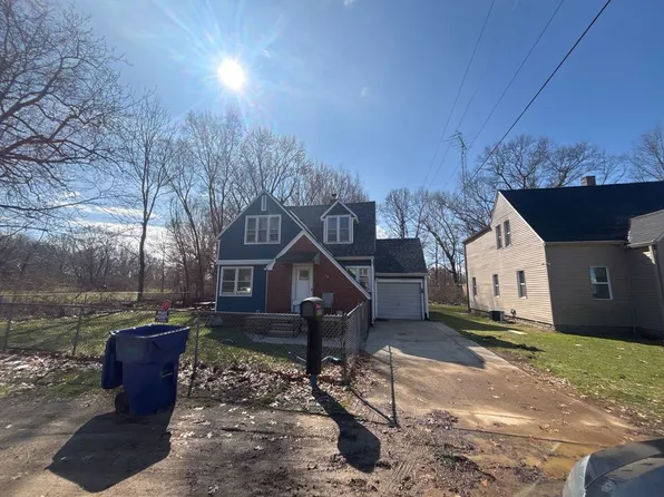 950 Davar St, Benton Harbor, MI 49022