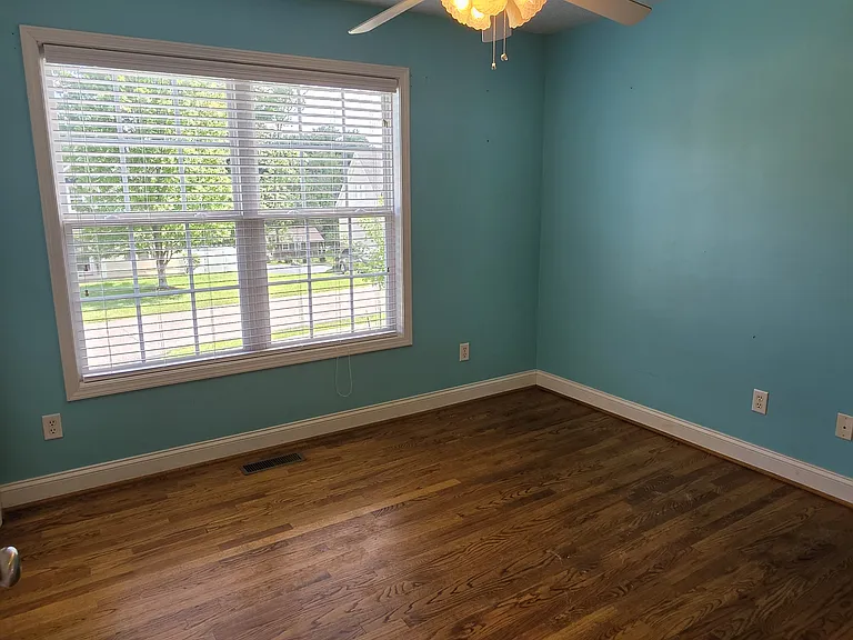 40 McKinley St — Photo 18