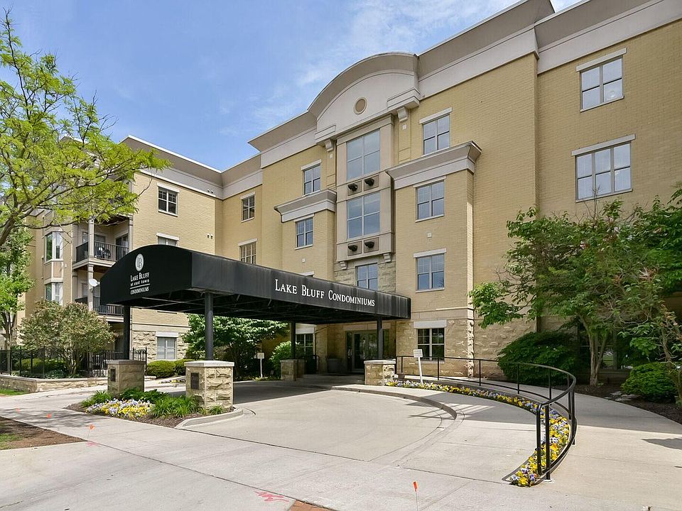 2nd image of 1300 N Prospect Ave APT 104