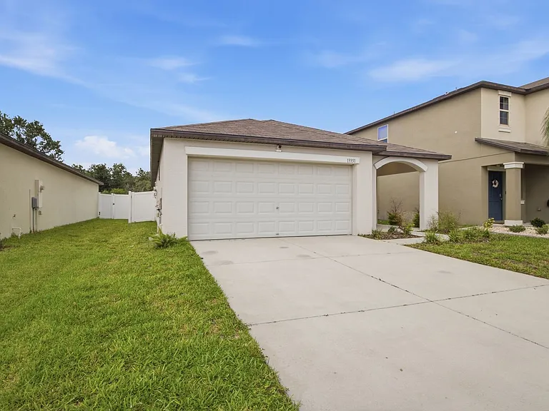 13351 Willow Bluestar Loop — Photo 2