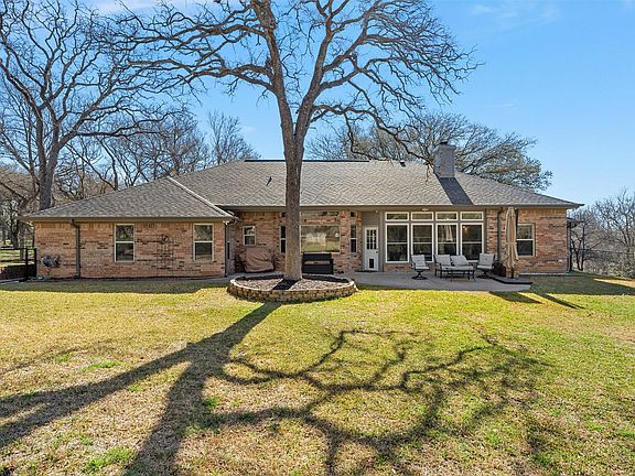 3rd image of 96 Trail Ridge Dr