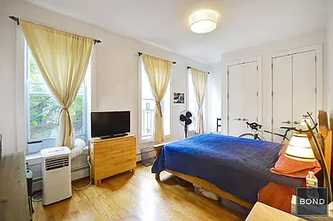 Rented by Bond New York
