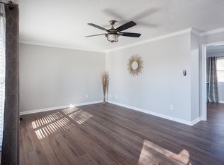 5012 Sycamore Dr, Hope Mills, NC 28348
