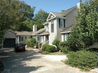 224 E Windjammer Ct, Emerald Isle, NC 28594
