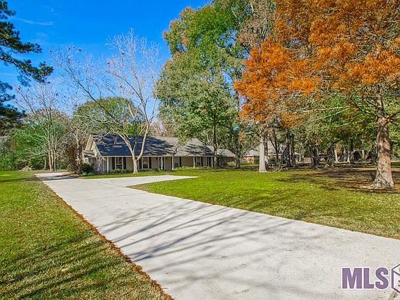 2nd image of 16805 Turnbull Dr
