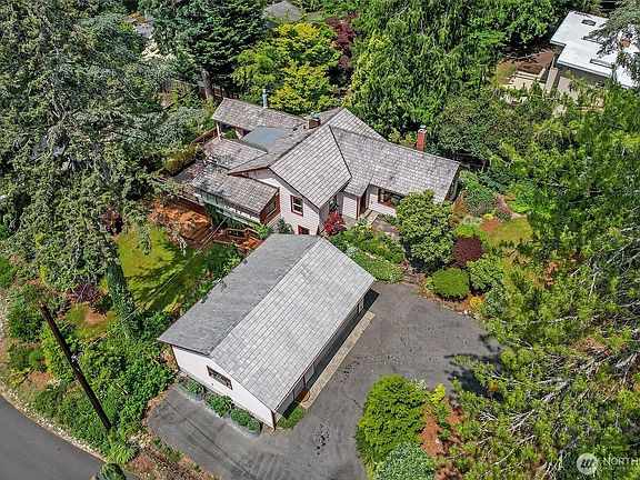 3rd image of 19037 37th Avenue NE