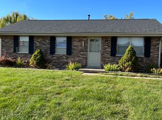 460 Peachtree Rd, Lexington, KY 40509