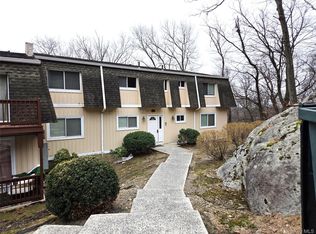 18 Pavilion Ridge Way Unit 16, Suffern, NY 10901