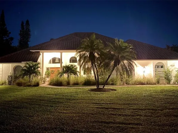 1936 Empress CT, NAPLES, FL 34110