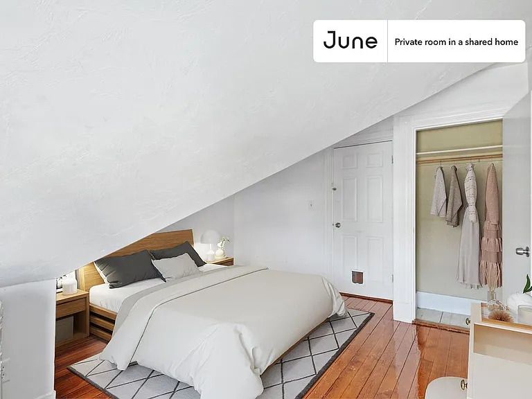 4 Haskell St #F — Photo 1