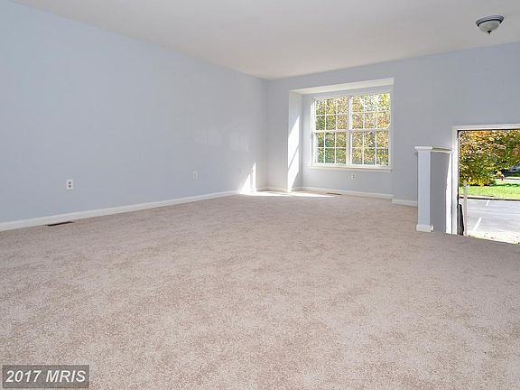 New Carpet Throughout