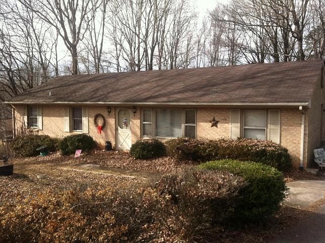1st image of 107 Waywood Hill Dr