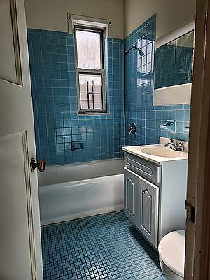 4th image of 1312 Oakley St Floor 2