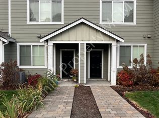 24 NE 134th Pl #1, Portland, OR 97233
