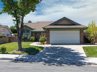 6128 Cabriolet Ct, Quartz Hill, CA 93536