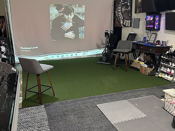 5th image of 2105 Mathilda Dr