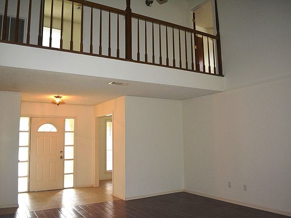 2nd image of 3807 Winter Haven Dr