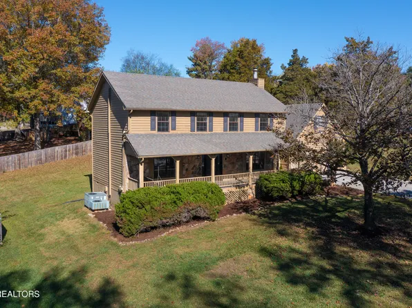 11400 Hickory Springs Dr, Knoxville, TN 37932