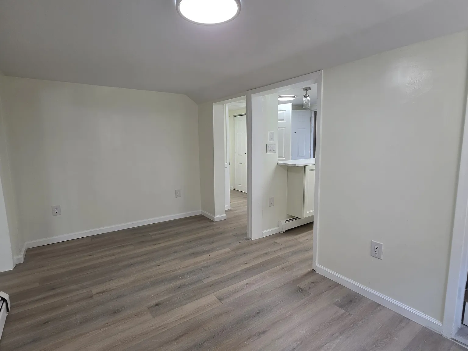 1 bed, $2,200 — Photo 4