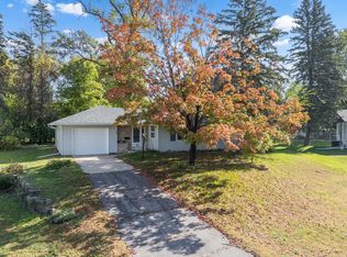 1337 6th St SE, Rochester, MN 55904